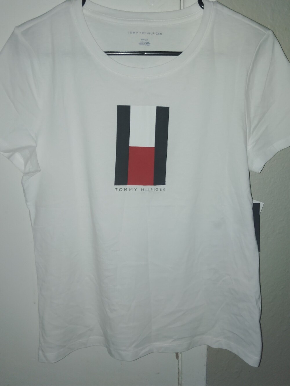 Tommy Hilfiger Women's White Logo T-Shirt Size S NWT